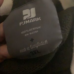 PJ Marks ,I’m selling a men’s sweater jacket